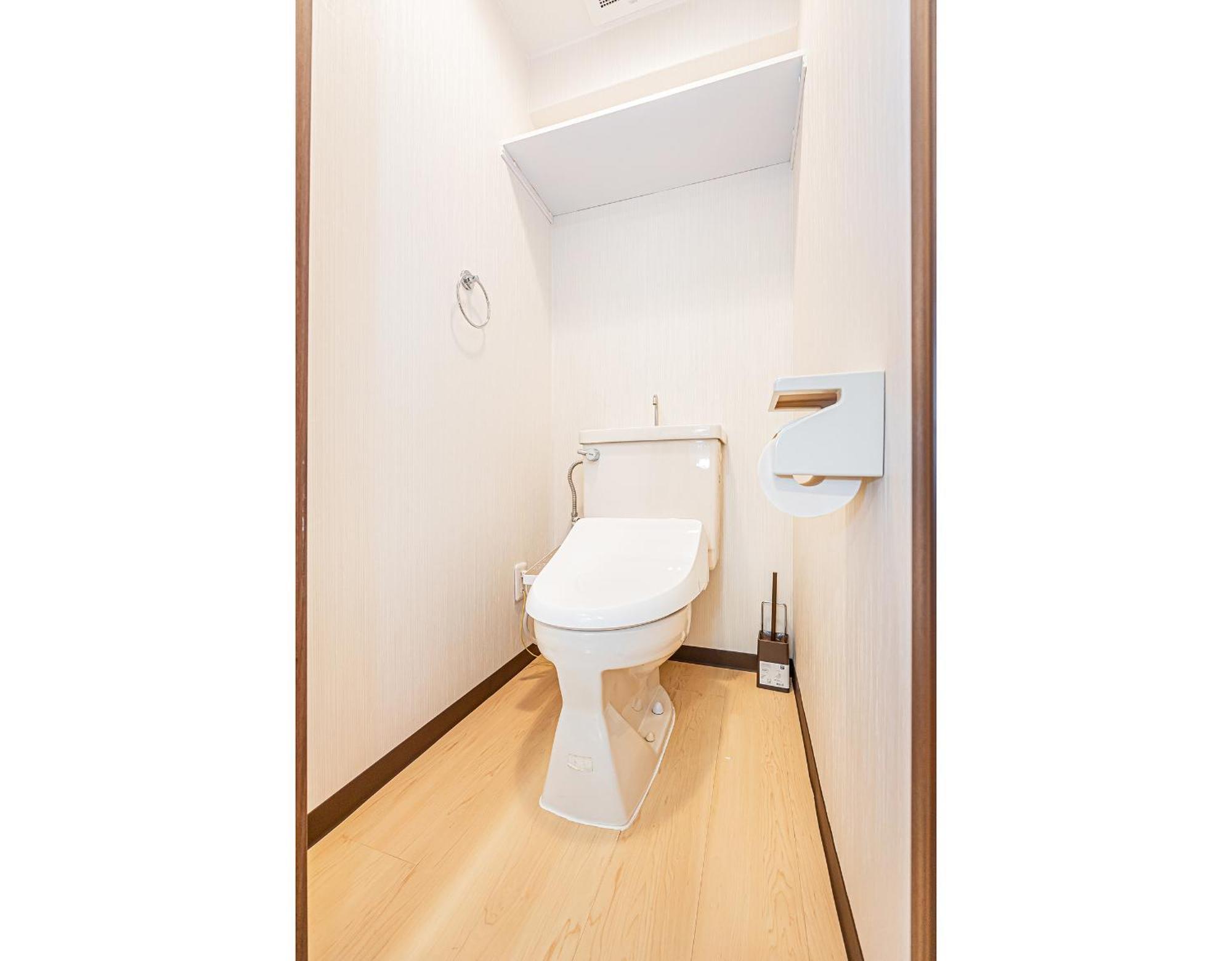 Nearest Jr Sobu Line Shinkoiwa Str,tokyo Str 15 Min ,shinjuku 25 Min, 30 Min Apartment Tokyo