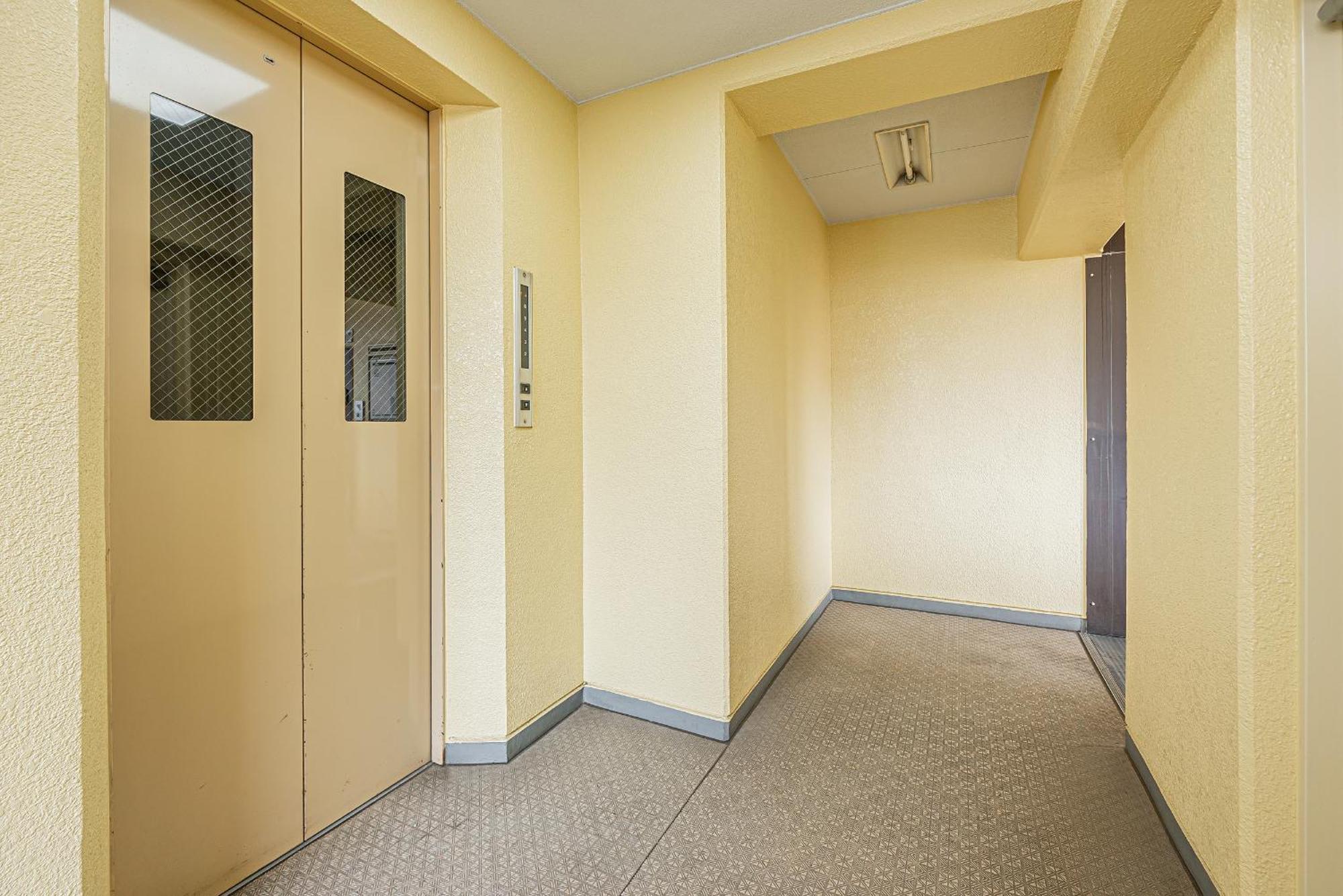 Apartment Nearest Jr Sobu Line Shinkoiwa Str,tokyo Str 15 Min ,shinjuku 25 Min, 30 Min Tokyo